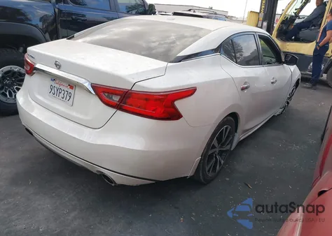 2018 Nissan Maxima 3.5 S z USA, uszkodzony, nr VIN 1N4AA6AP9JC371275